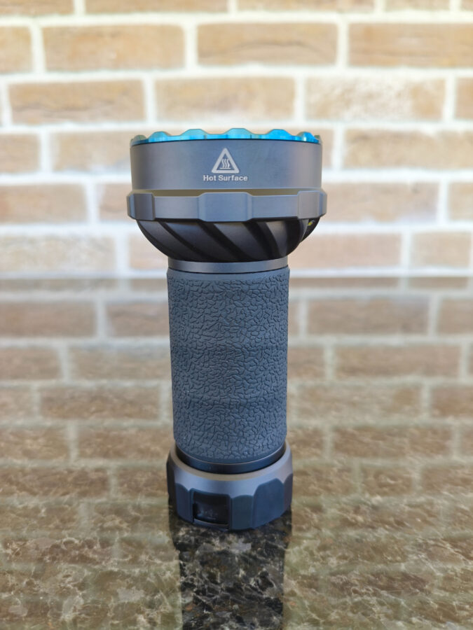 Olight Marauder Mini 2 04