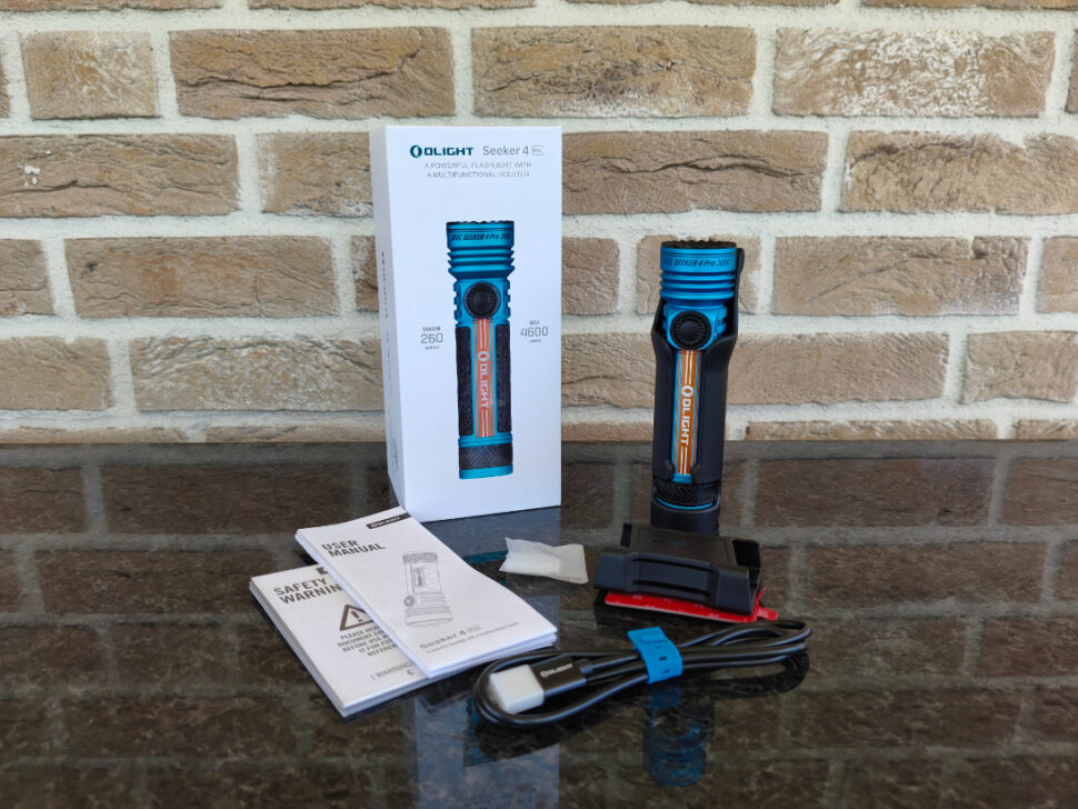 Olight Seeker 4 Pro 01 Olight Seeker 4 Pro 01