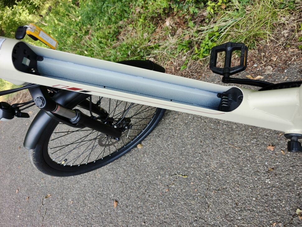 TourollJ2ST Akkuhalter 1 TourollJ2ST Akkuhalter 1