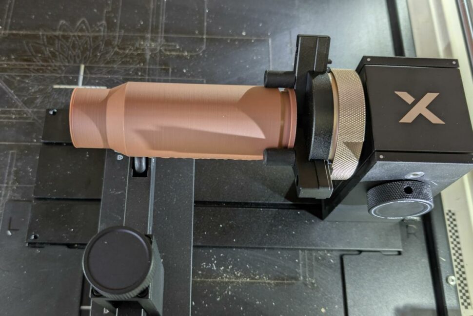 xToolM2 45 Rotary R3 des xTool M2