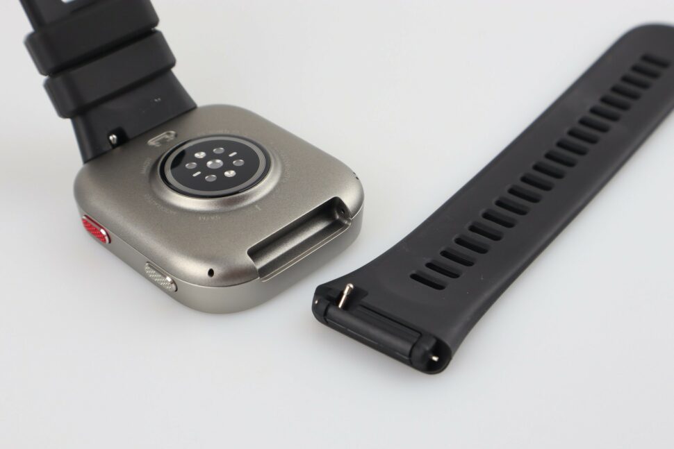 Amazfit Bip Max Test Rueckseite Herzfrequenz Sensor Amazfit Bip Max Test Rueckseite Herzfrequenz Sensor
