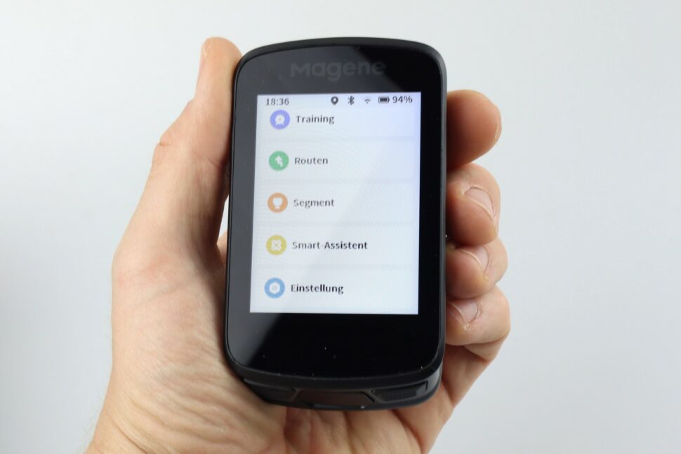 Magene C606 v2 Test In Hand Display Menue Magene C606 v2 Test In Hand Display Menue