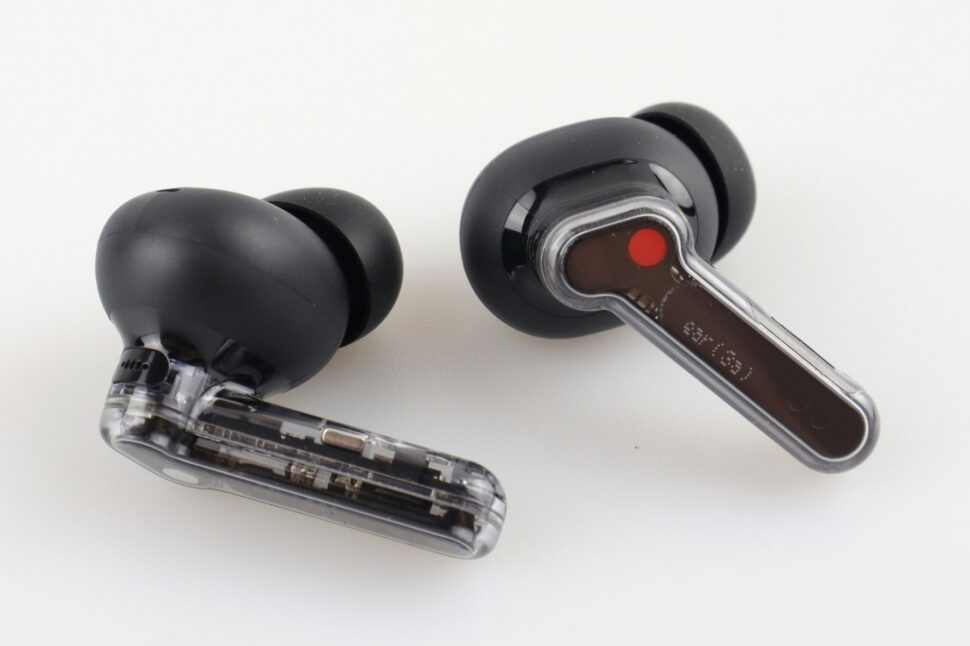 Nothing Ear 3a Test Earbuds Paar Freigestellt 3 Nothing Ear 3a Test Earbuds Paar Freigestellt 3