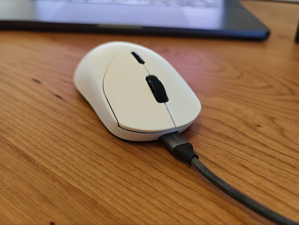 Rapoo VT2Max Charging Rapoo VT2Max Charging