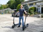 ausom l1 abe ninebot e3 pro d mit tester im hof Ausom L1 ABE Ninebot E3 Pro D mit Tester im Hof