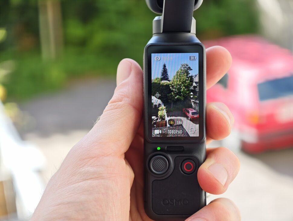 dji osmo pocket 4p im einsatz draussen DJI Osmo Pocket 4 Pro im Einsatz draußen
