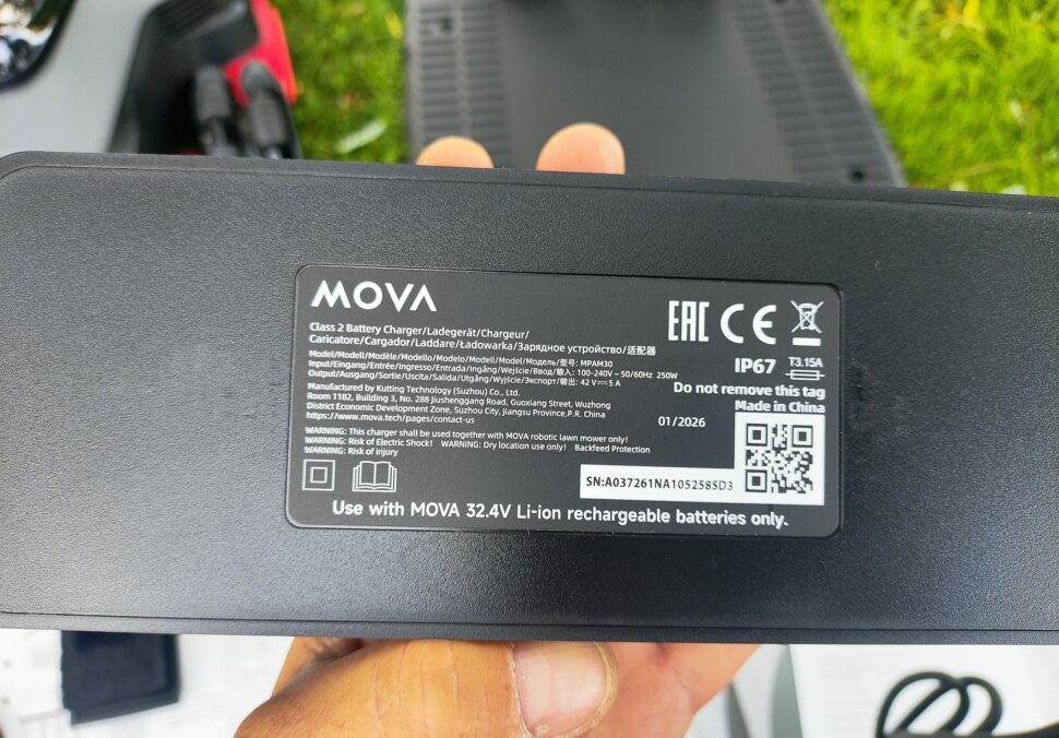 Mova Lidax Ultra 1000 AWD Ladegeraet e1787828237571 Mova Lidax Ultra 1000 AWD Ladegeraet e1787828237571