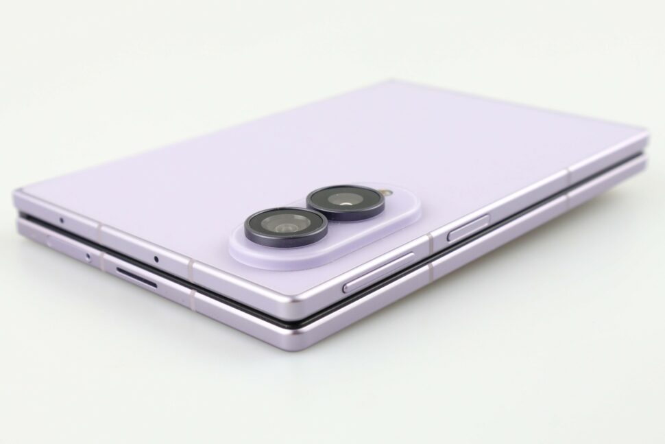 Samsung Galaxy Fold 8 Test DEsign 2 Samsung Galaxy Fold 8 Test DEsign 2