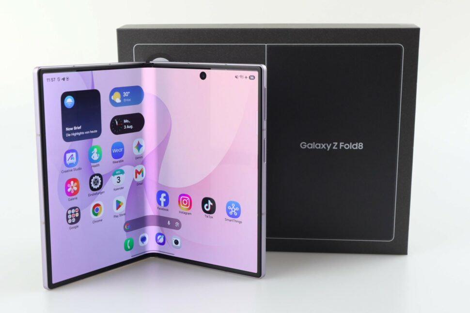 Samsung Galaxy Fold 8 Test Head 2 Samsung Galaxy Fold 8 Test Head 2