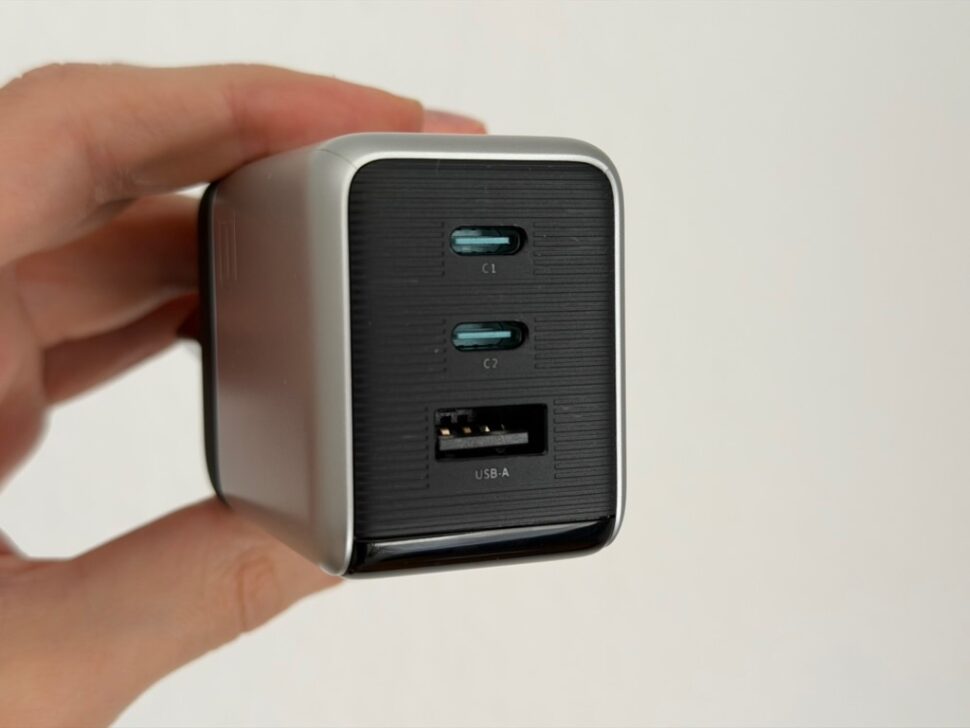 Cuktech 6 Ultra Charger Design 2 Cuktech 6 Ultra Charger Design 2