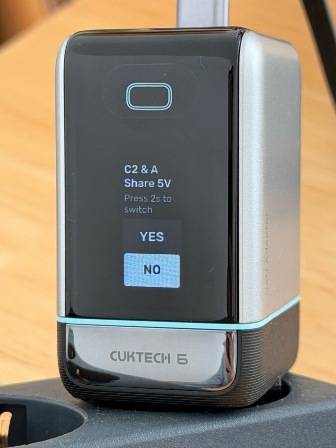 Cuktech 6 Ultra Charger Display 5 Cuktech 6 Ultra Charger Display 5