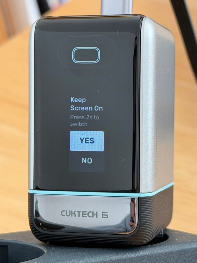 Cuktech 6 Ultra Charger Display 6 Cuktech 6 Ultra Charger Display 6