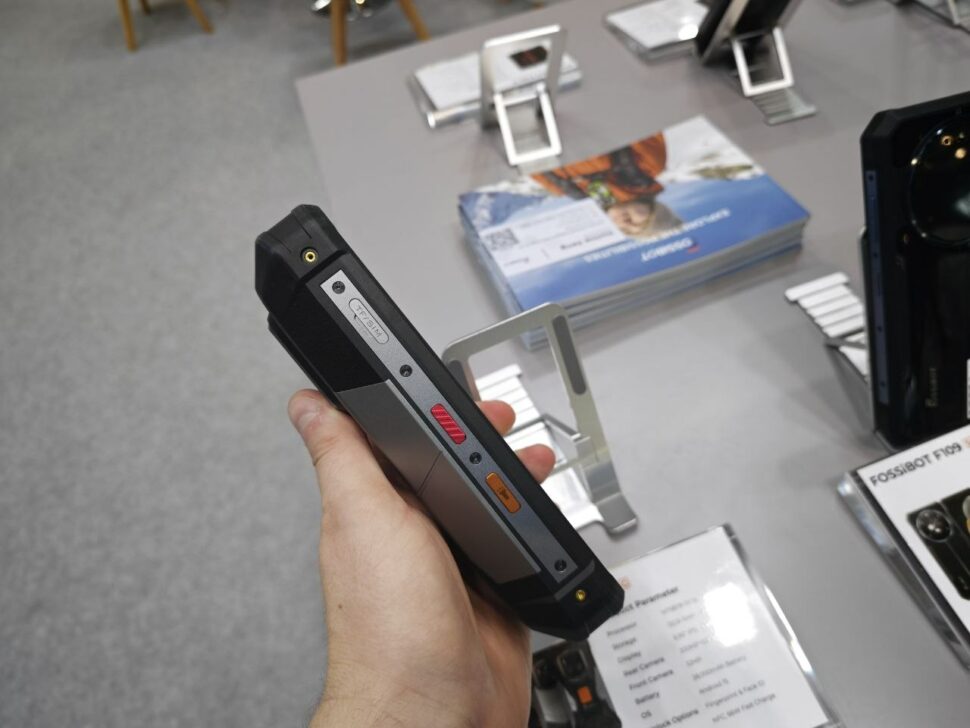 Fossibot Smartphones 7 Fossibot Smartphones 7