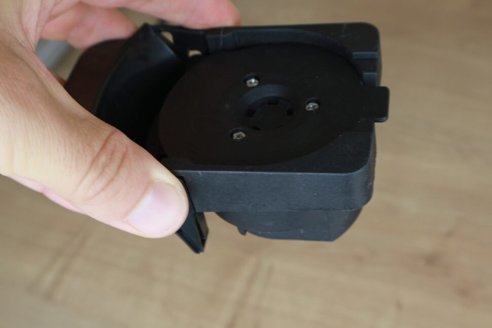 HiBREW H1C Adapter Oberseite Oberseite eines Adapters der HiBREW H1C mit Durchstoßscheibe