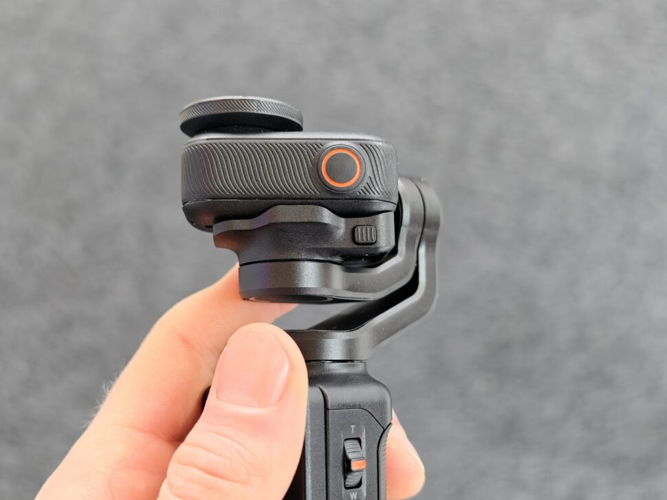 hohem eyepic gimbal und zoomschalter Kameraeinheit auf dem Gimbal der Hohem Eyepic mit Zoomschalter am Griff