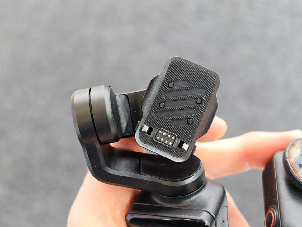 hohem eyepic magnetaufnahme Magnetische Aufnahme mit Kontaktstiften am Gimbal der Hohem Eyepic