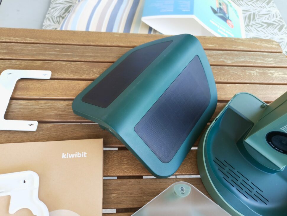 Kiwibit Smart Bird Feeder 2 12 Kiwibit Smart Bird Feeder 2 12