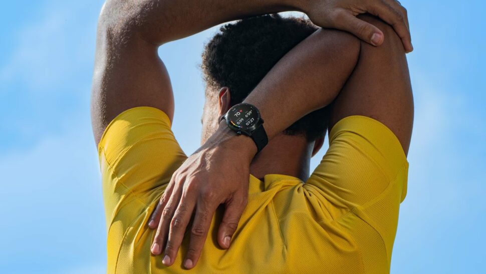 Motorola Moto Watch Ultra Banner II e1788556791271