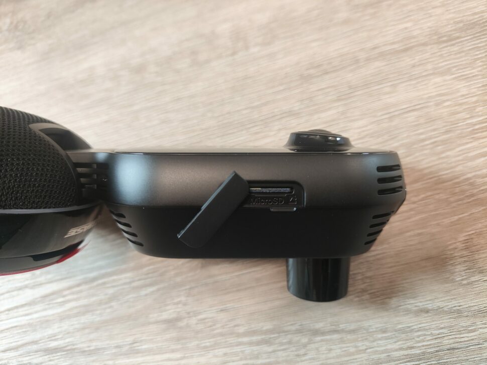 Nextbase IQ Design und Verarbeitung 10 Nextbase IQ Design und Verarbeitung 10