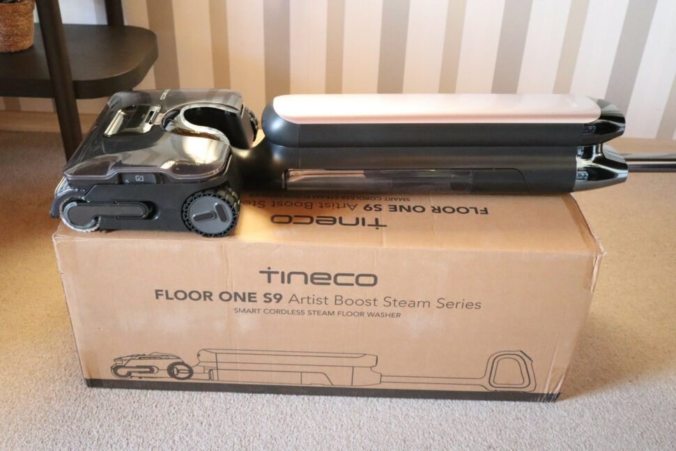 Tineco Floor One S9 Artist Boost Steam im Test Verpackung Tineco Floor One S9 Artist Boost Steam im Test Verpackung