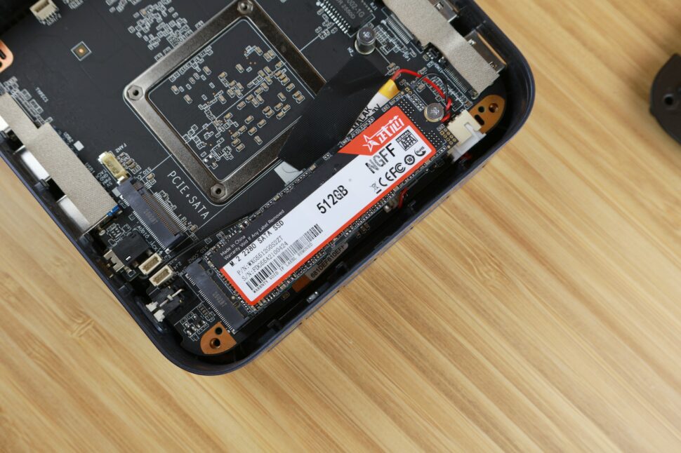 SOYO M5 SSD M2 SATA SOYO M5 SSD M2 SATA