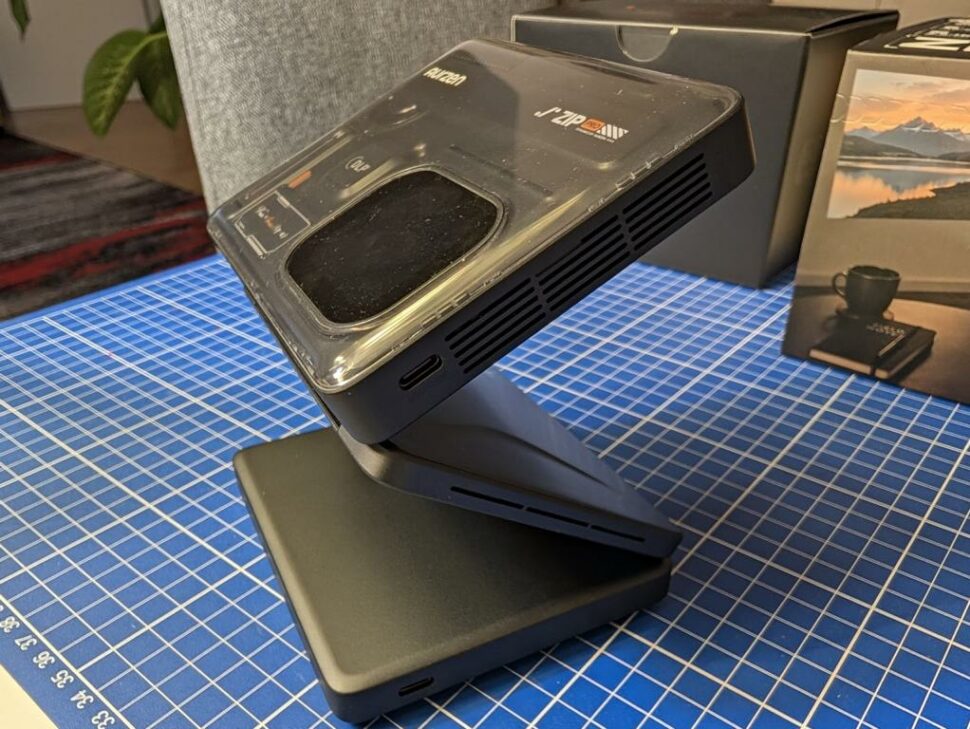 Aurzen ZIP PRO 30 1 Aurzen ZIP PRO aufgeklappt