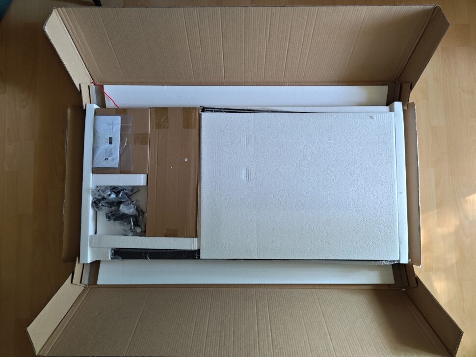 Cybercart Gamingdesk Verpackung 3 Cybercart Gamingdesk Verpackung 3
