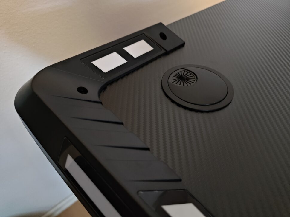 Cybercart RGB Gamingdesk Features 4 Cybercart RGB Gamingdesk Features 4