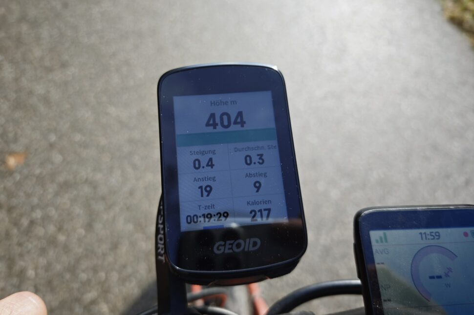 GEOID CC700 Datenseite Hoehe Anstieg GEOID CC700 Datenseite Hoehe Anstieg