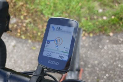 GEOID CC700 Navigation Abbiegehinweis Routenlinie GEOID CC700 Navigation Abbiegehinweis Routenlinie