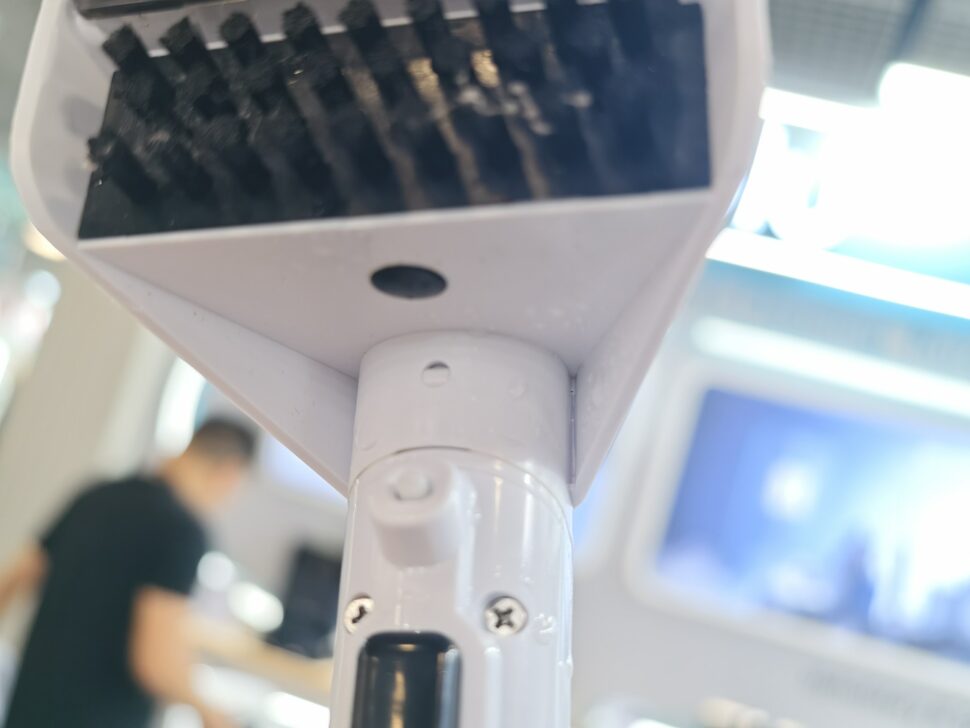 lubluelu v8 handduese borsten nahaufnahme Nahaufnahme der Borsten an der Handdüse des Lubluelu V8